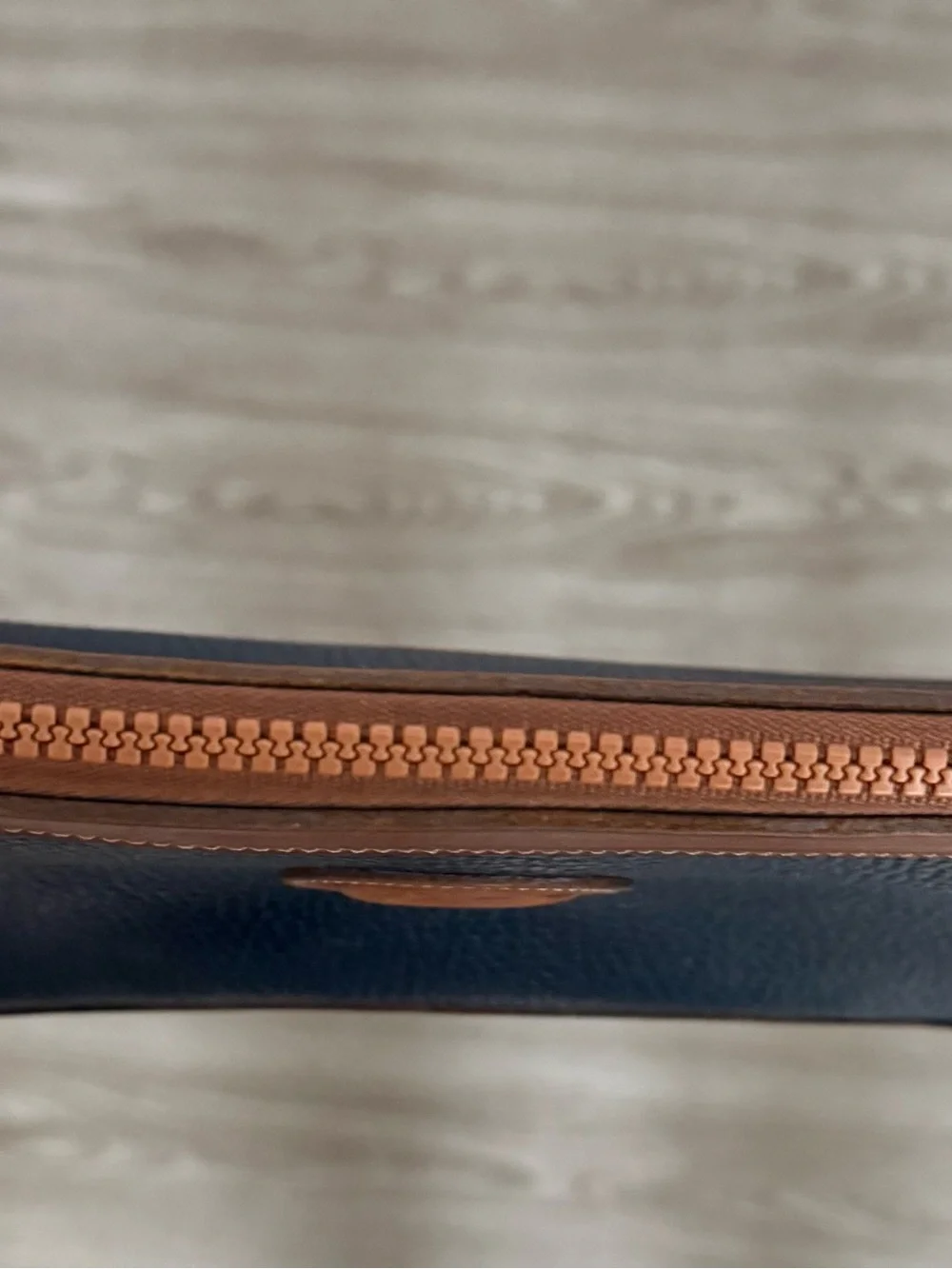Dooney & Bourke dooney bourke